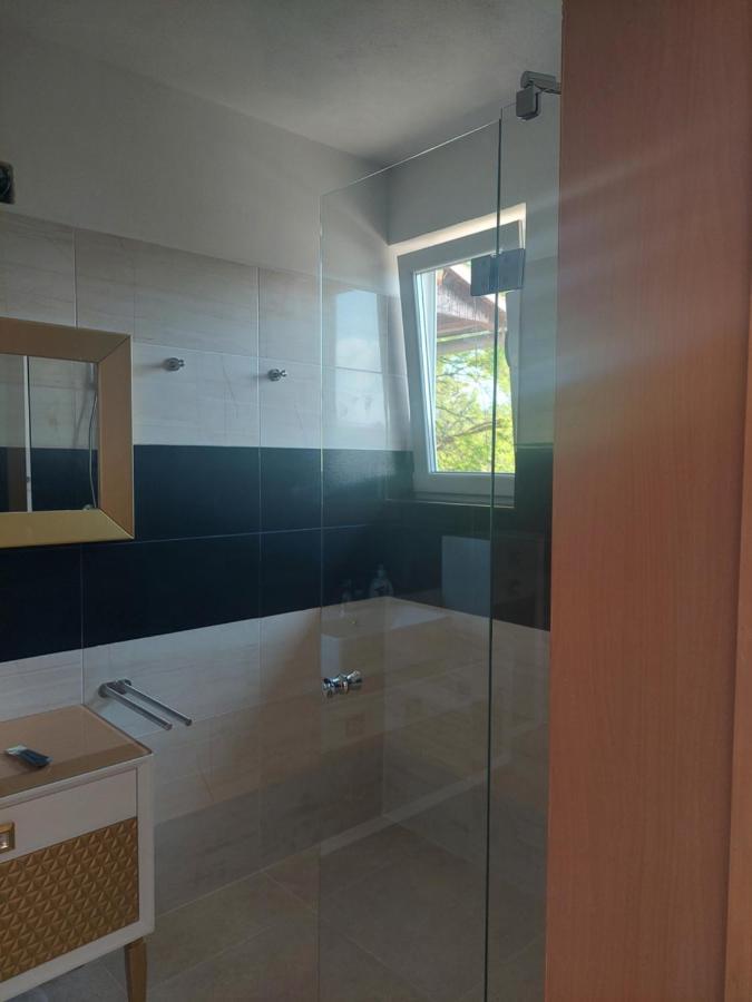Apartmán Ata Velden Velden am Wörthersee Exteriér fotografie